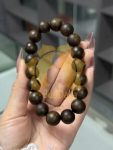 Vòng tay trầm hương kì hải nam chìm cao cấp