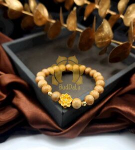 Vòng trầm đơn Indo tự nhiên mix sen vàng manh