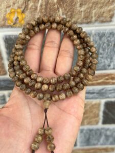 Vòng trầm hương 108 hạt Banh cam